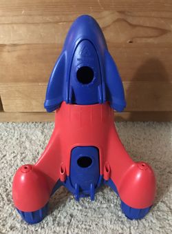 Green Toys Rocket with 2 Astronauts Toy Vehicle Playset