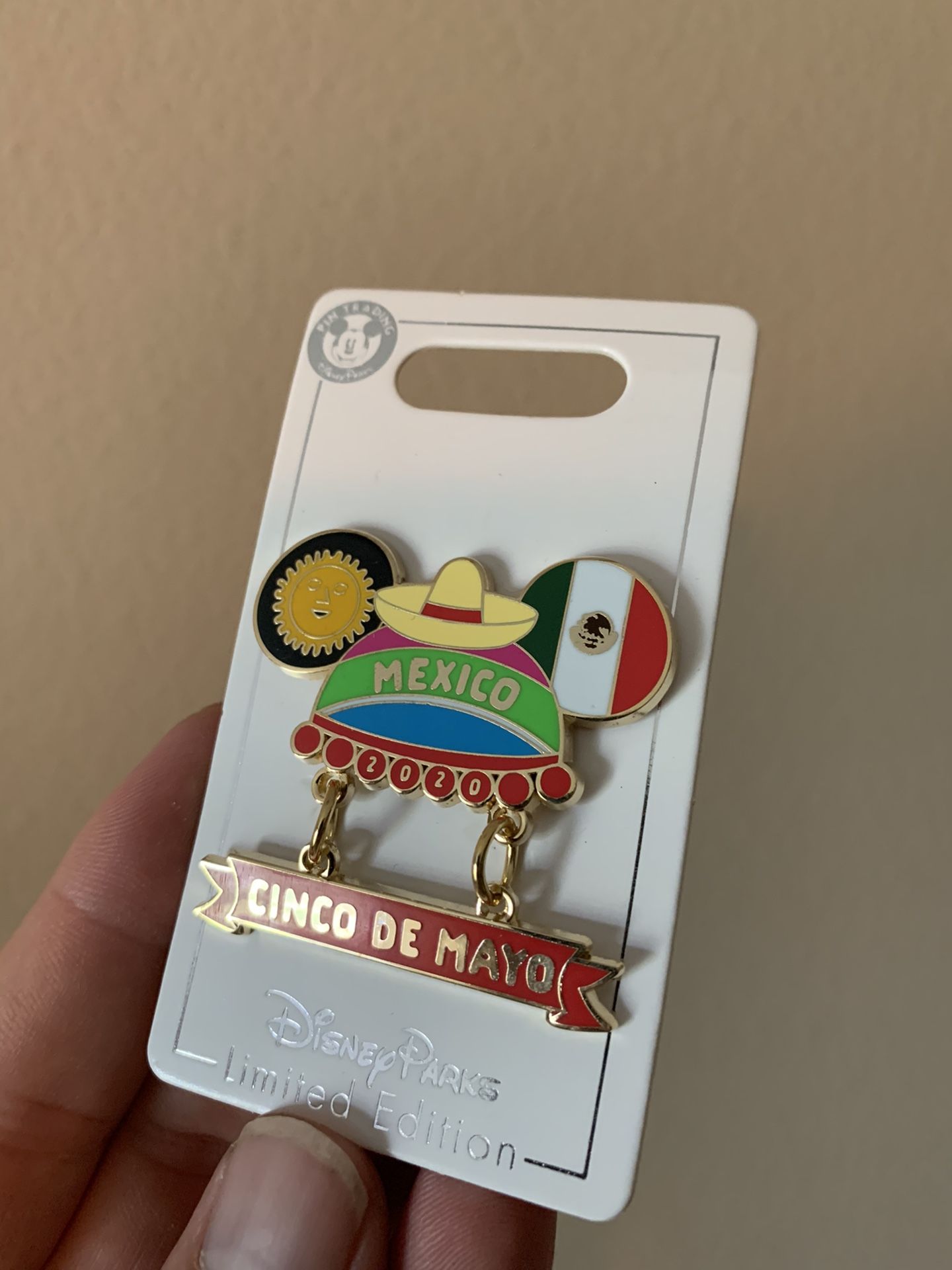 Disney Pin - Cinco De Mayo 2020 new in card