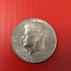 1976 Bicentennial US Kennedy Half Dollar