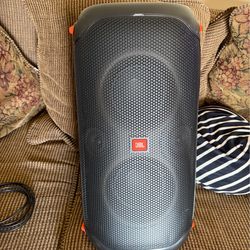 JBL Partybox 110