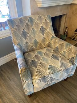Upholstered Accent Chair Geometric Pattern