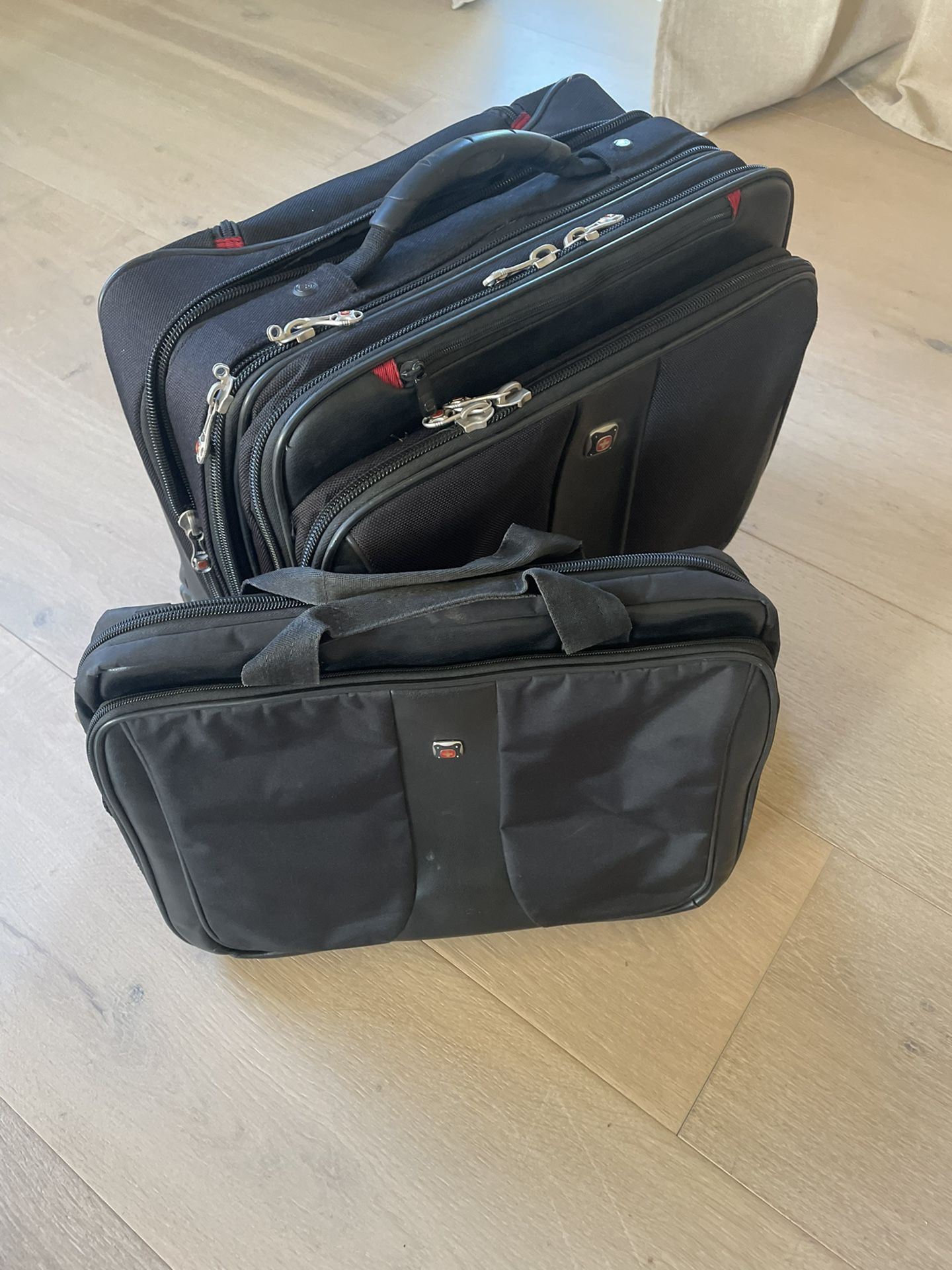 Porte-documents Swissgear (Wenger) - Noir - Nylon - Bandoulière - Occasion TB État