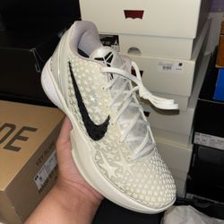 Kobe 6 All Star Sail Size 9M & 13.5M Yes 13.5M DS