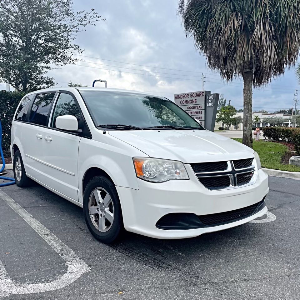 2013 Dodge Grand Caravan