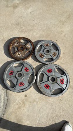 45lb plates and 35lbs plates