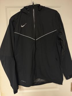 Brand New size Large Nike Storm Fit windbreaker jacket
