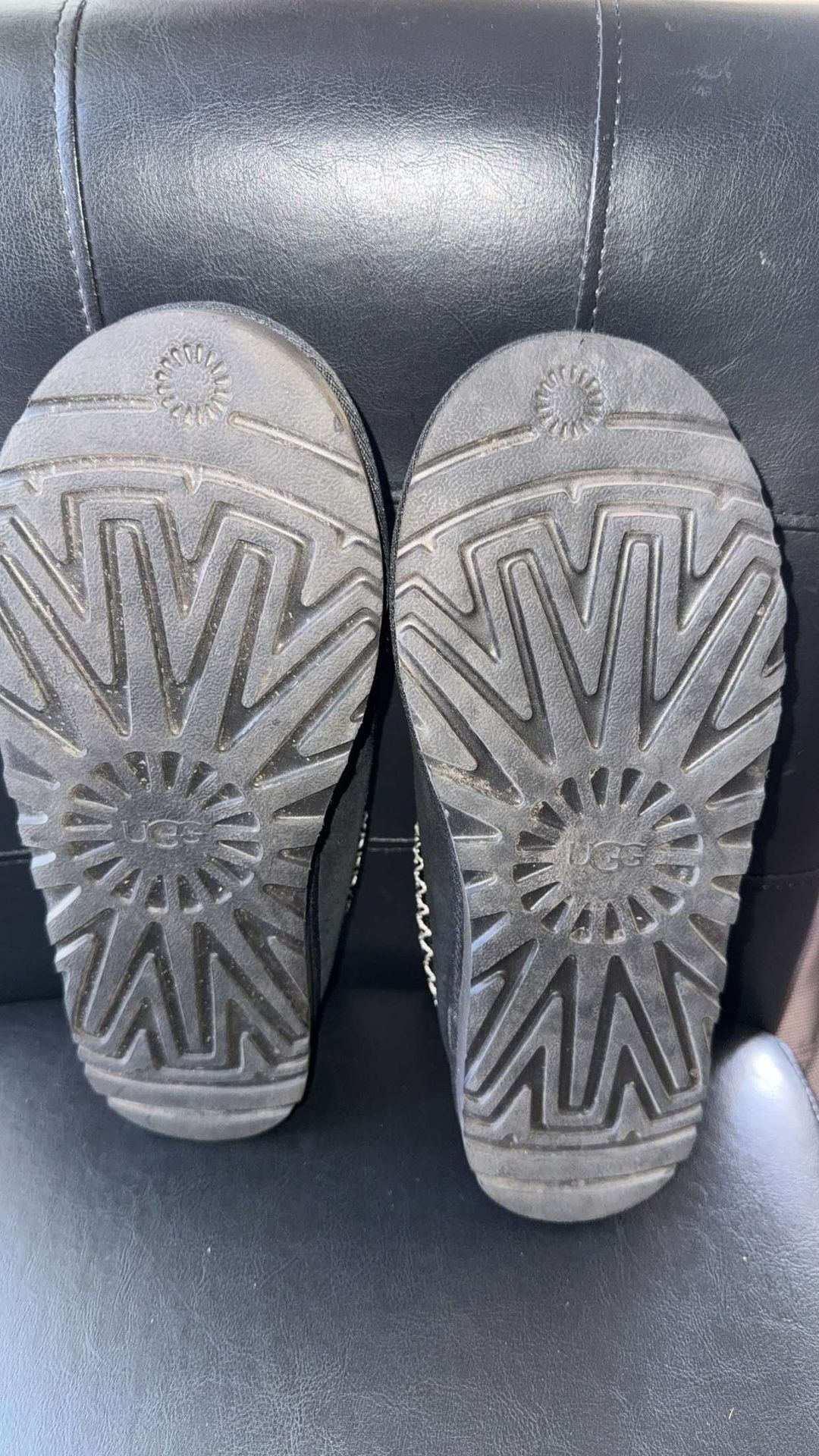 Uggs Size 10