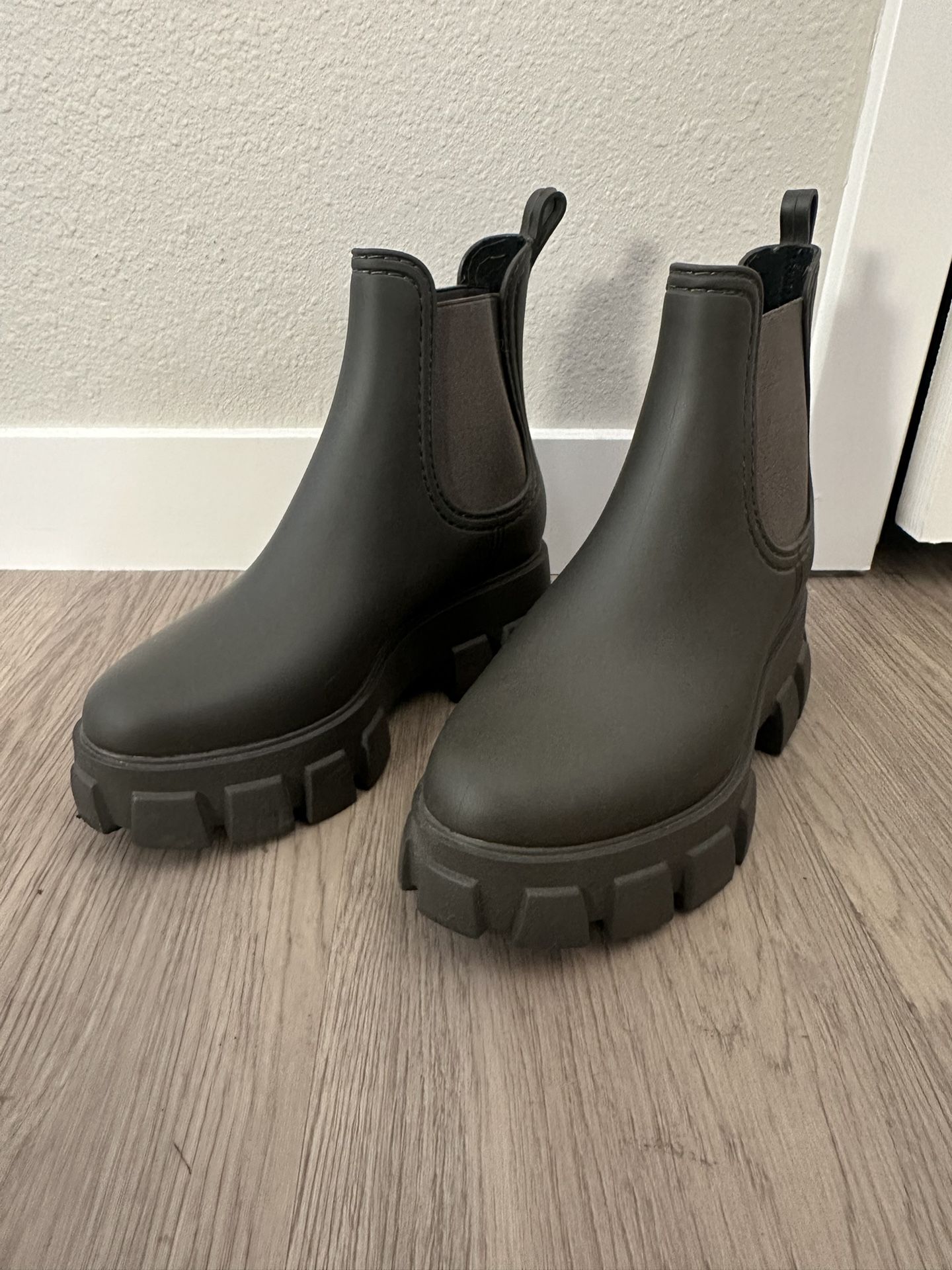 Jeffrey Campbell Rain boots
