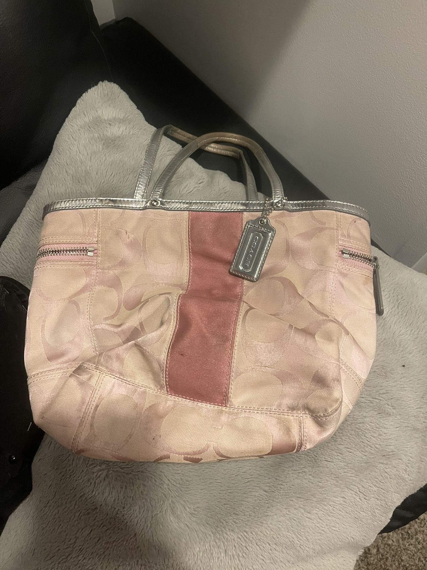 Pink Coach Purse With Silver Handles 