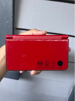 Mario Edition Red DSi XL