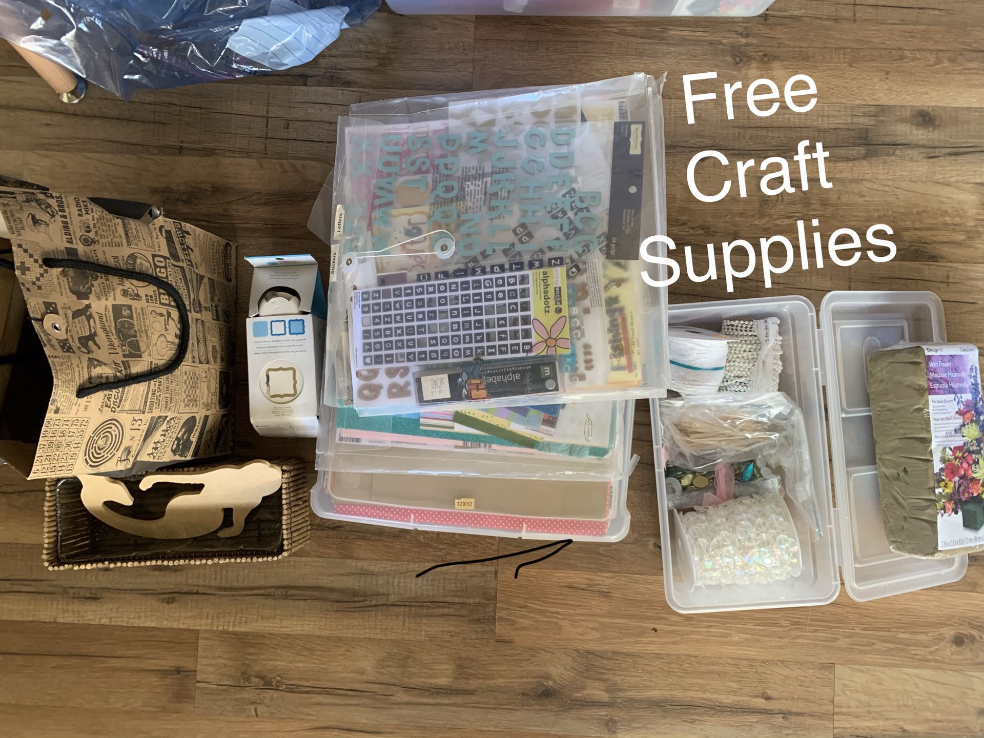 Free Paper Craft Supples!
