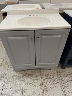 Bathroom cabinet