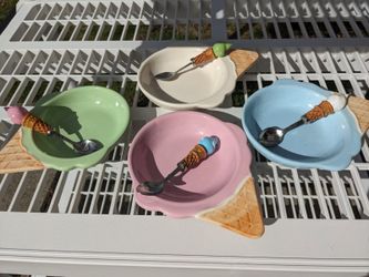 Ceramic Ice Cream Bowls W/ Matching Spoons