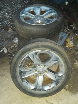 Chrome 18" Rims With 235/45R18 Tires