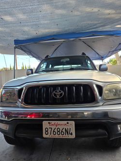 Toyota tacoma PreRunner V6