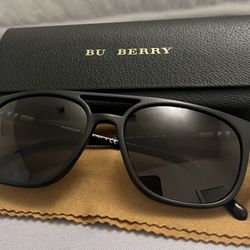 Burberry Sunglasses Brand New 