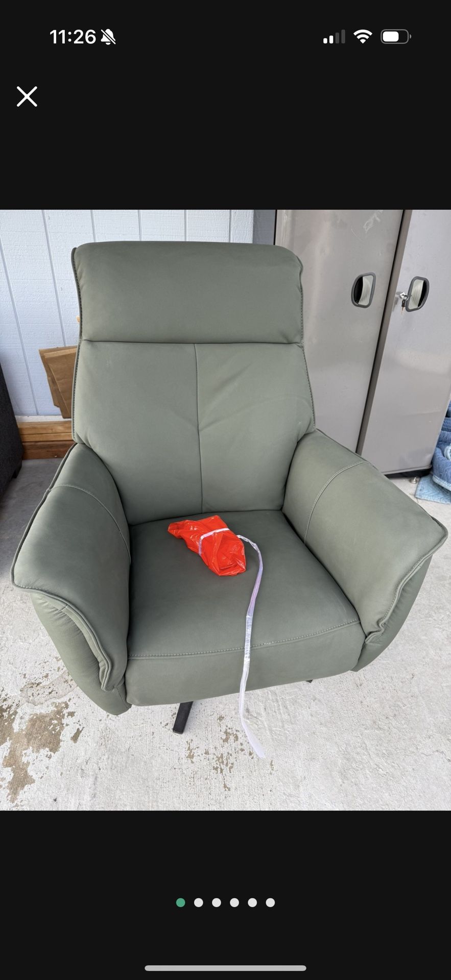 Swivel Reclining Chair With USB