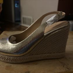 Justfab Woman’s Wedge sandals  