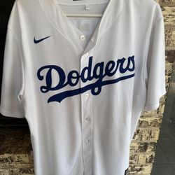 Clayton Kershaw Los Angeles Dodgers Nike Home jersey white  Size- large 