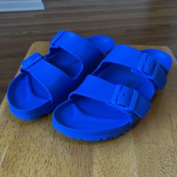 ALMOST NEW CONDITION BIRKENSTOCK SANDALS size 9.5 Women 