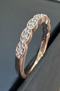 14K Rose Gold Diamond Ring