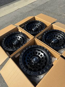 5x150 Tundra LandCruiser Fuel Zephyr 17” Wheels Satin Black