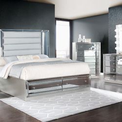 Brand  New Bedroom Set With The Mirror  Front In Stock For Delivery  Or Pick Up 