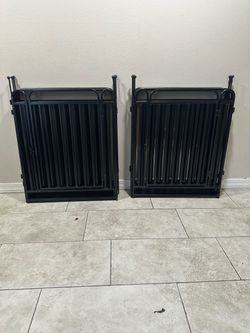 Tall Heavy Duty Pet Fence / Playpen