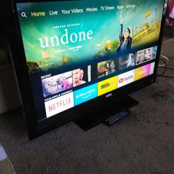 Vizio 32" TV (Not A Smart TV!)