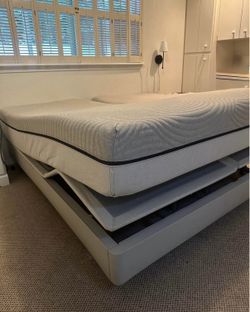 Sleep Number i8 FlexTop King Smart Bed + Base | Delivery & Setup Available