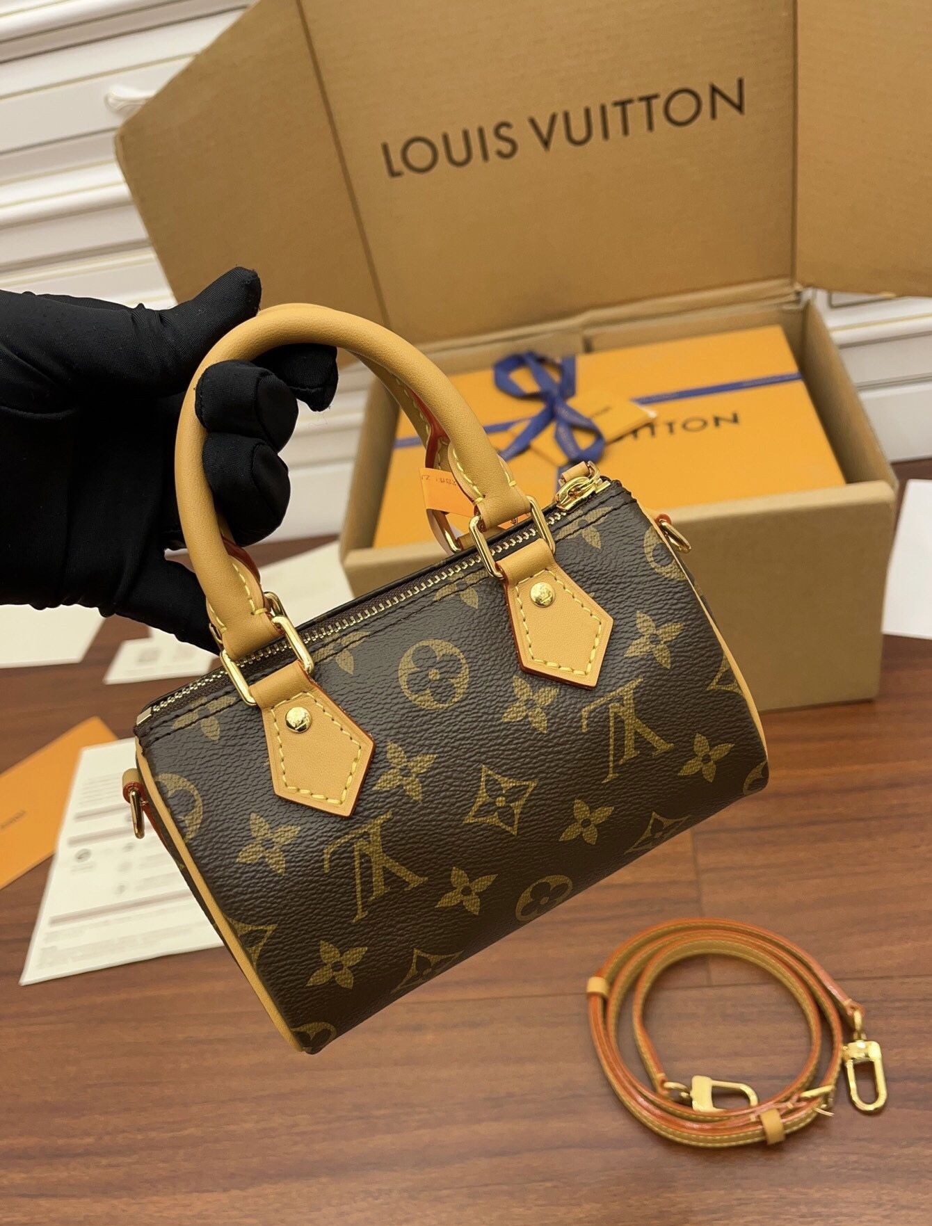 Louis Vuitton nano speedy (132)67