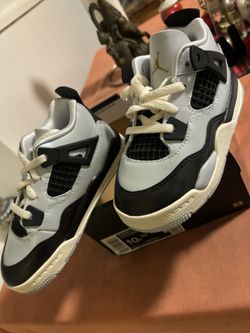 Jordan 4 retro ‘Pure Platinum’ TODDLER SIZE 10C 
