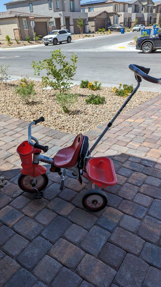 Schwinn Tricycle Bike For Kids With Push Handle 