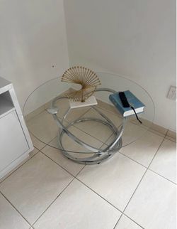 Round Glass Coffee Table Chrome Base Set of 3