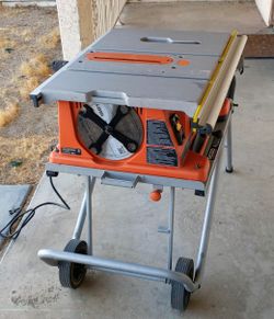 RIDGID TS2400-1 Table Saw