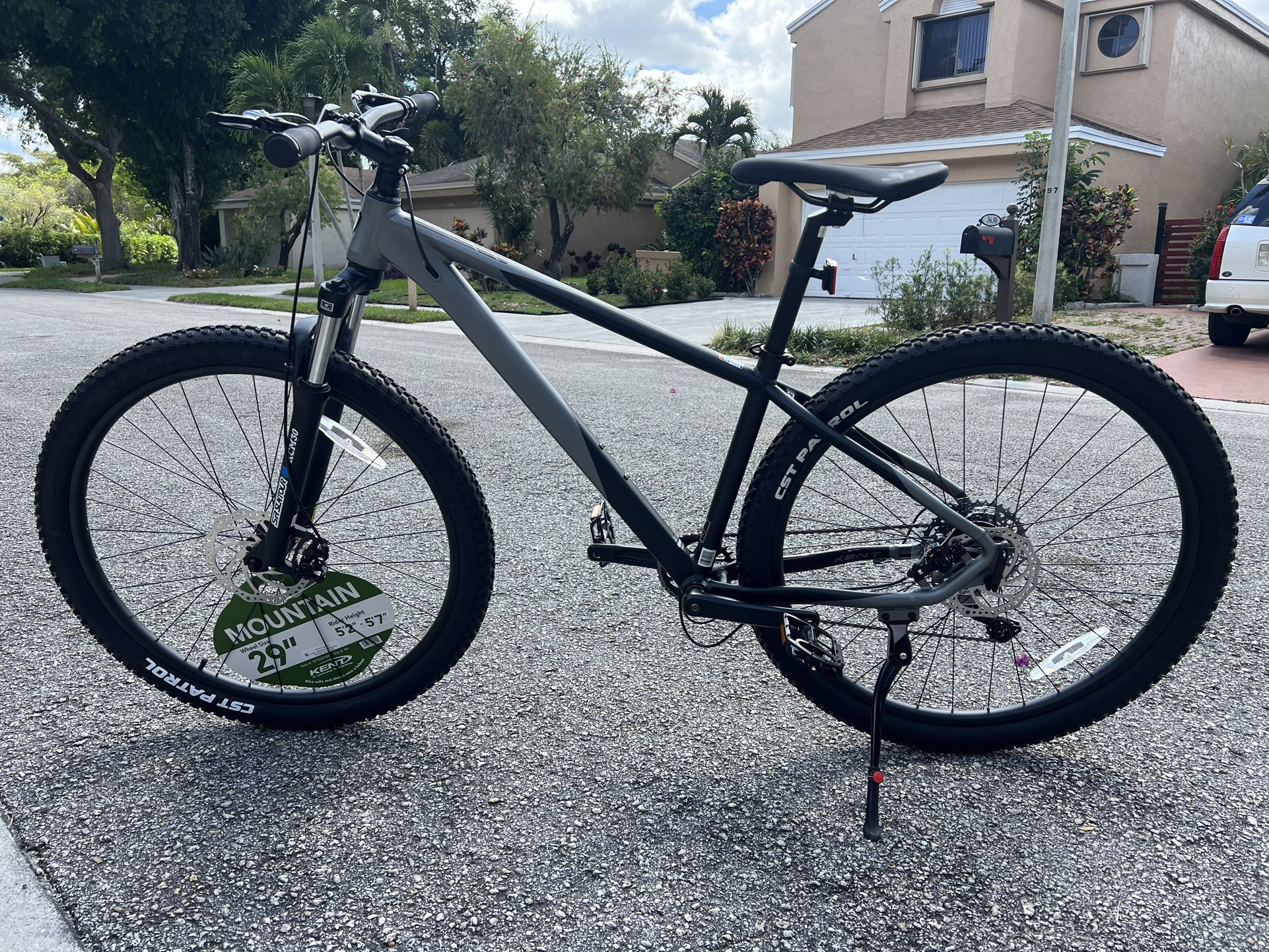  Mountain Bike - 29" Trouvaille - Black and Taupe