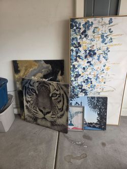 Wall pictures
