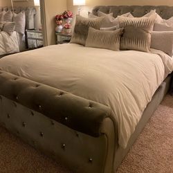 Bedroom set 
