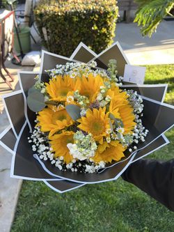 Flower Bouquets / Ramo Buchon 