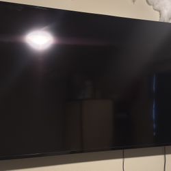 70” TV Vizio