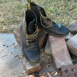Dr Martin Boots