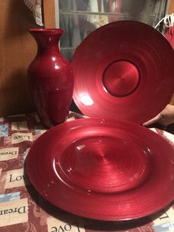 Vase and plate set
