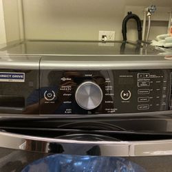 Maytag front Load Washer