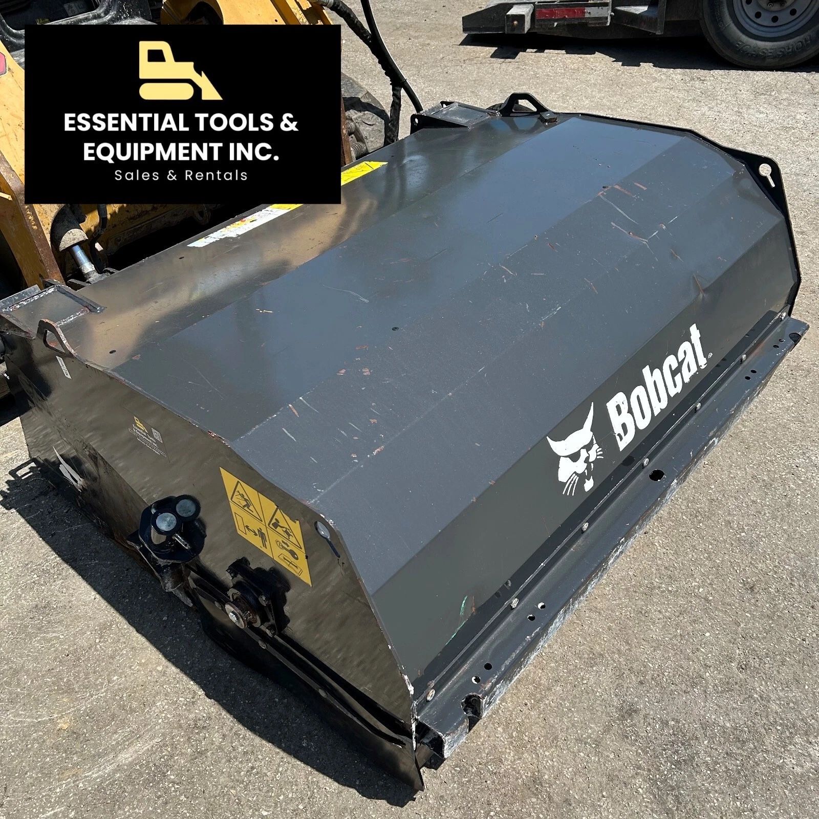 2021 Bobcat SWB60 Box Sweeper 60'' Bucket Skid Steer Attachment NEW BRUSHES!