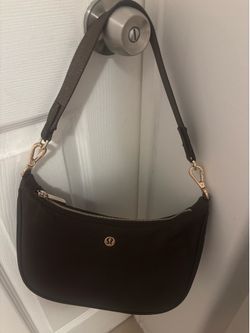 Lululemon shoulder bag