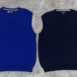 2 Men’s Size Large Sweater Vests. Navy Blue Brooks Brothers and Royal Blue Chaps