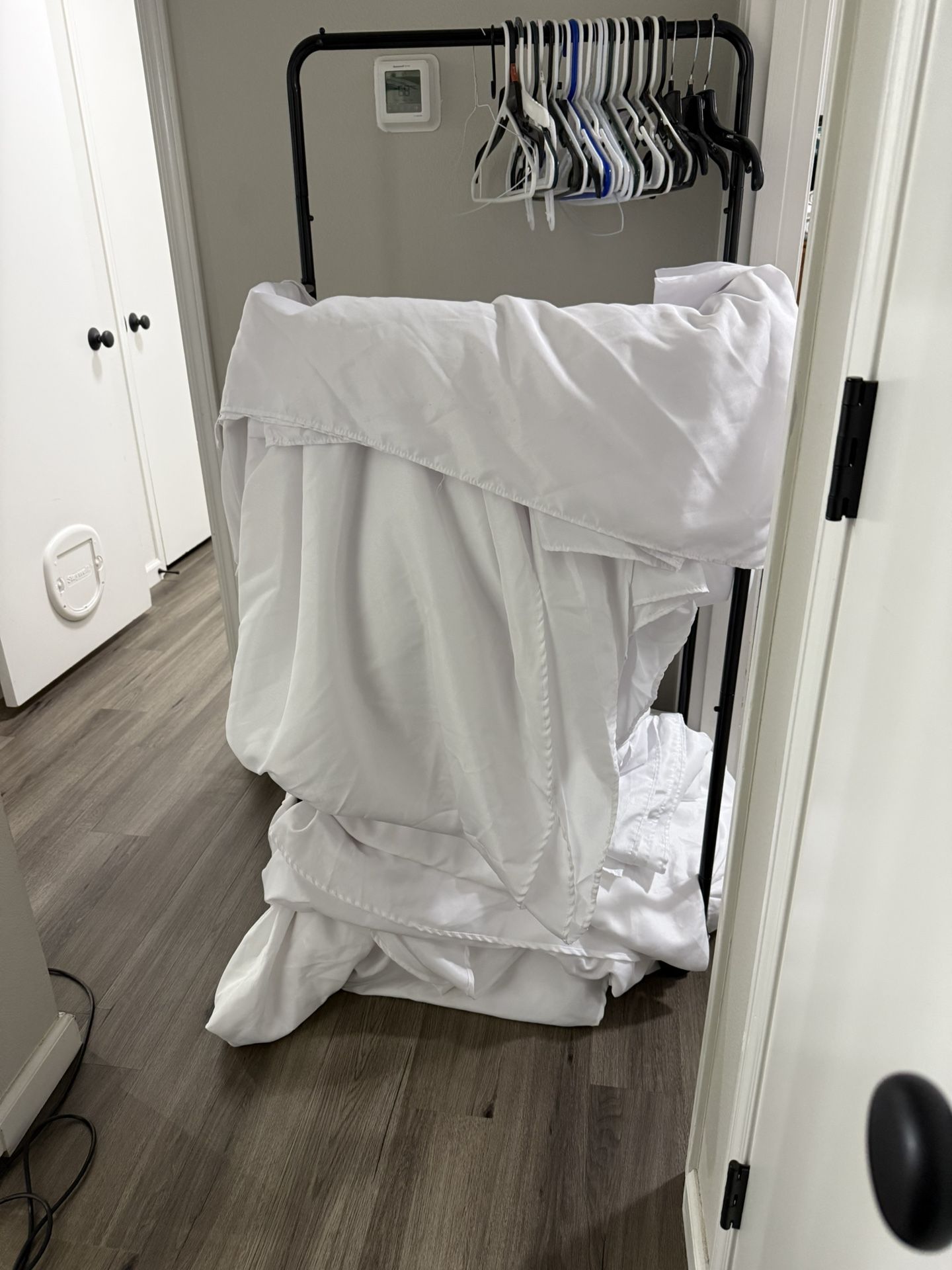 White Wedding Table Cloths