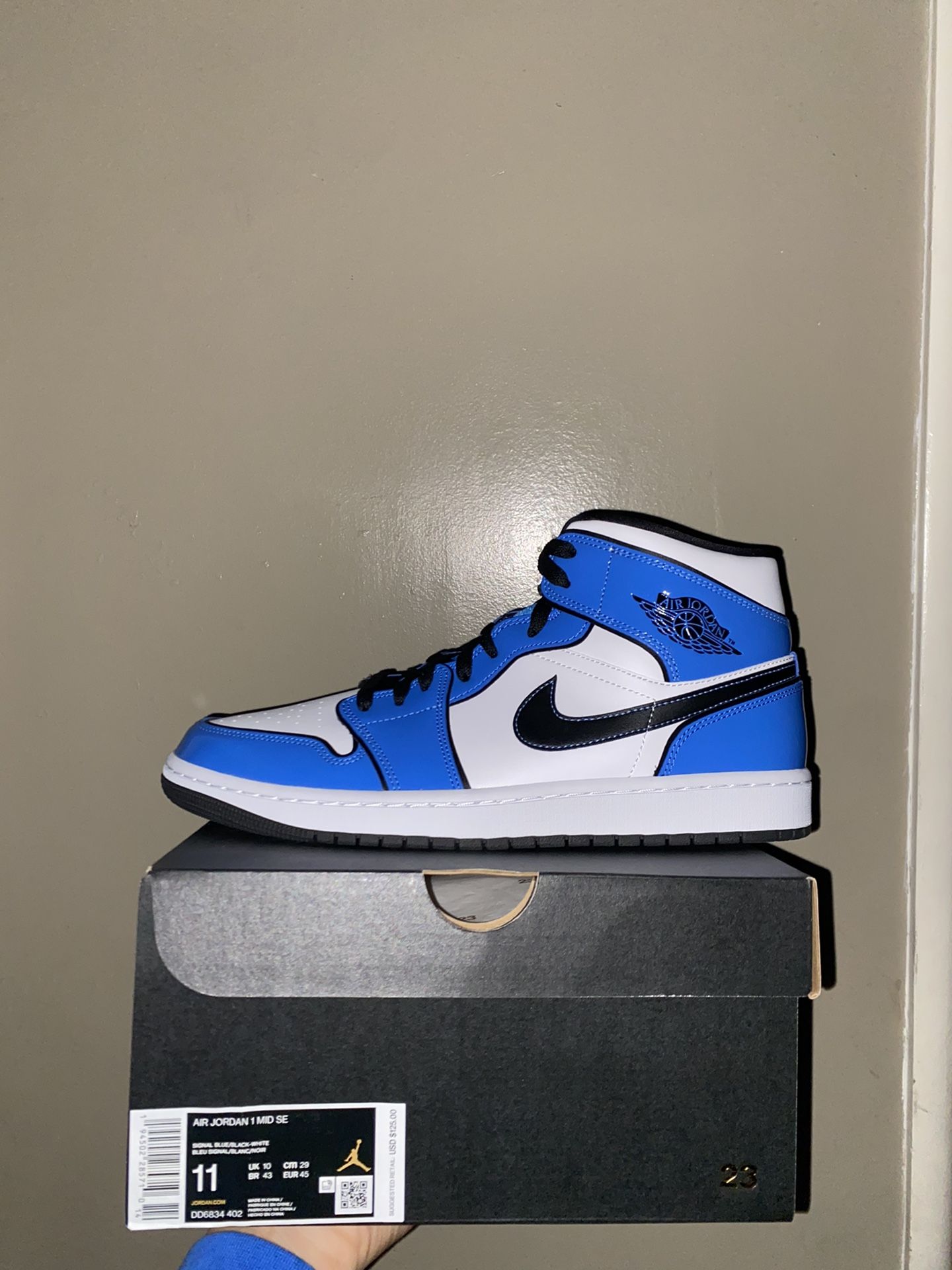 Size 11 Jordan 1 Mid Signal Blue