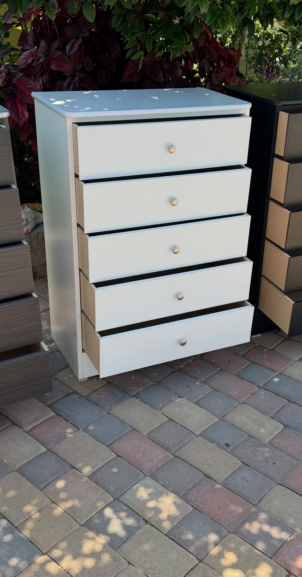 Chest 5 Drawer Dresser New!