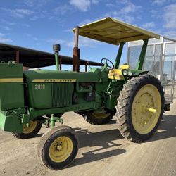 John Deere 3010